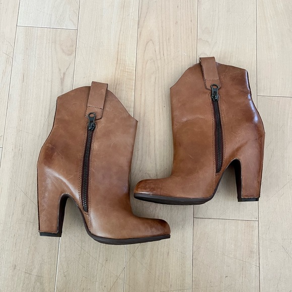 Kork-Ease Shoes - Kork & Ease Ankle Boots Size 5